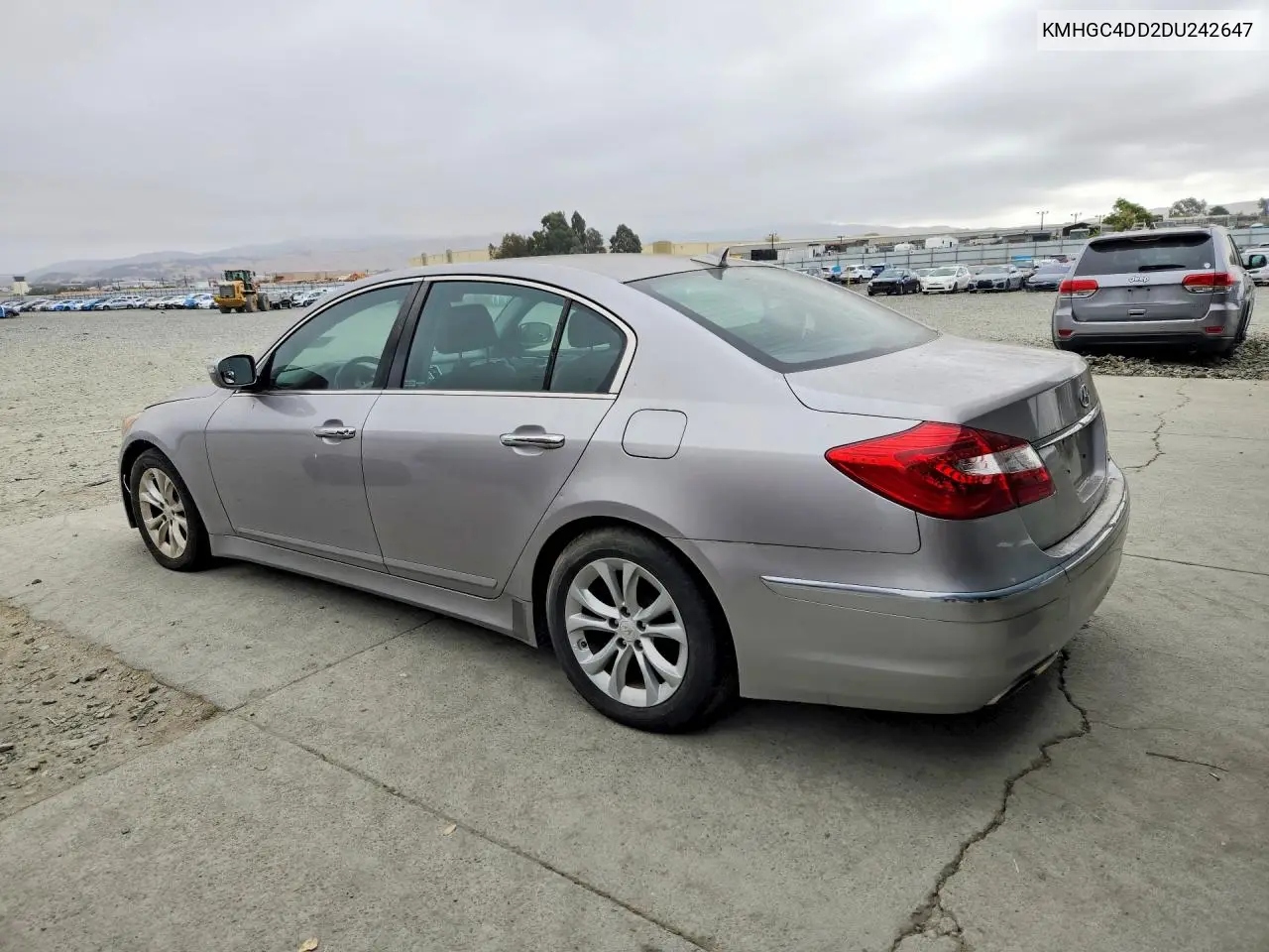 2013 Hyundai Genesis 3.8L VIN: KMHGC4DD2DU242647 Lot: 61582896