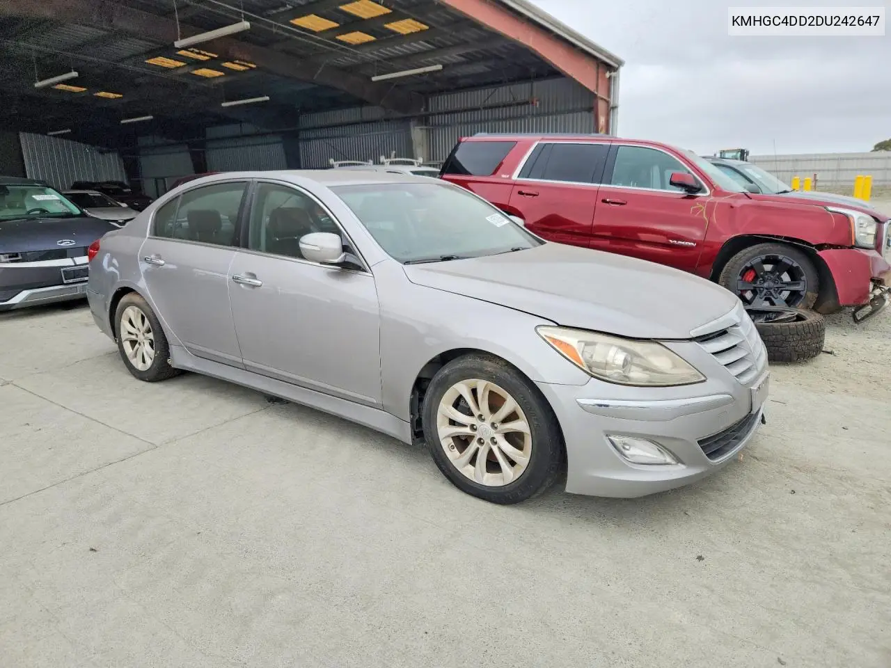 2013 Hyundai Genesis 3.8L VIN: KMHGC4DD2DU242647 Lot: 61582896