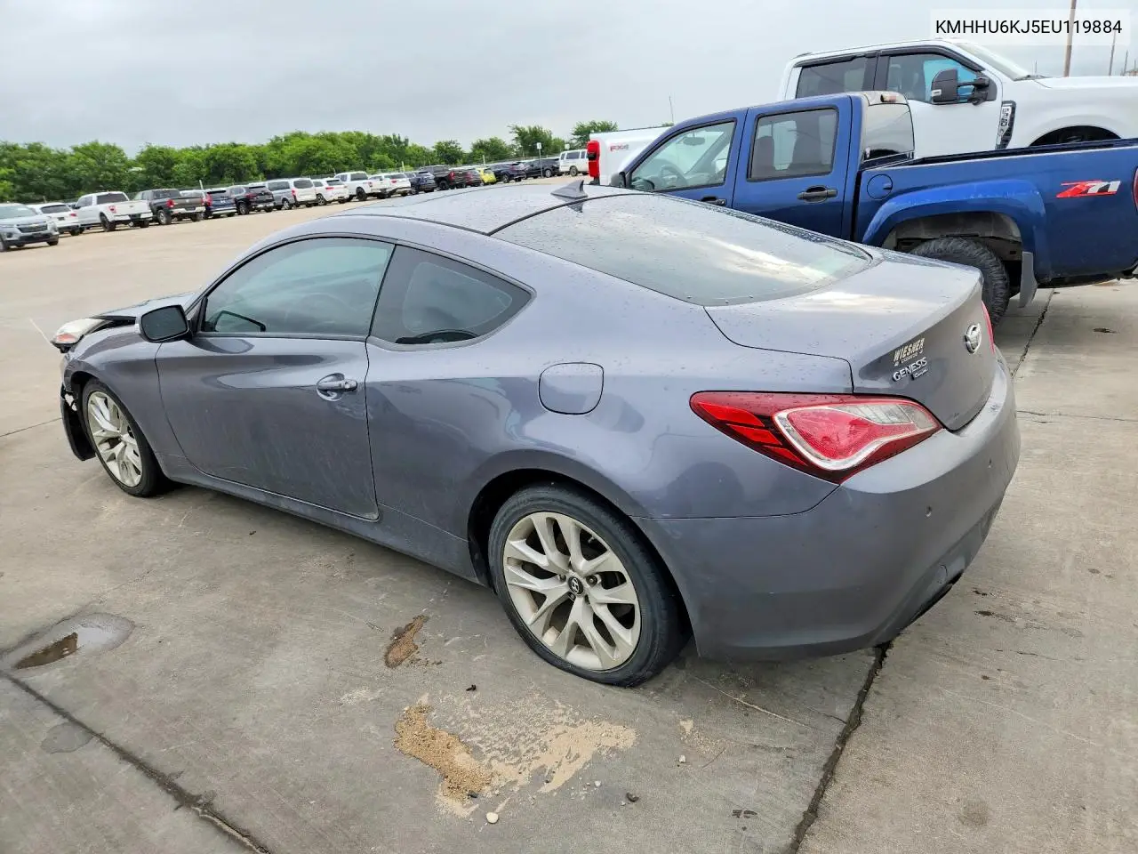 2014 Hyundai Genesis Coupe 3.8L VIN: KMHHU6KJ5EU119884 Lot: 56350336