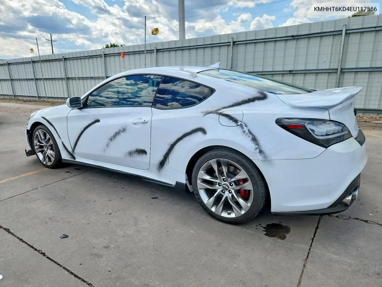 2014 Hyundai Genesis Coupe 2.0T VIN: KMHHT6KD4EU117556 Lot: 61349516