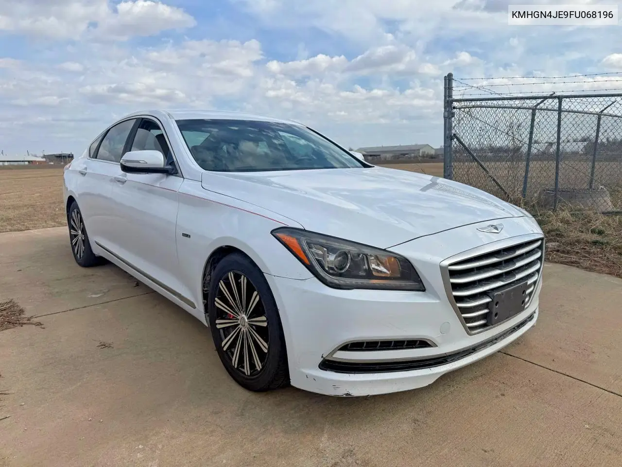 2015 Hyundai Genesis 3.8L VIN: KMHGN4JE9FU068196 Lot: 54590716