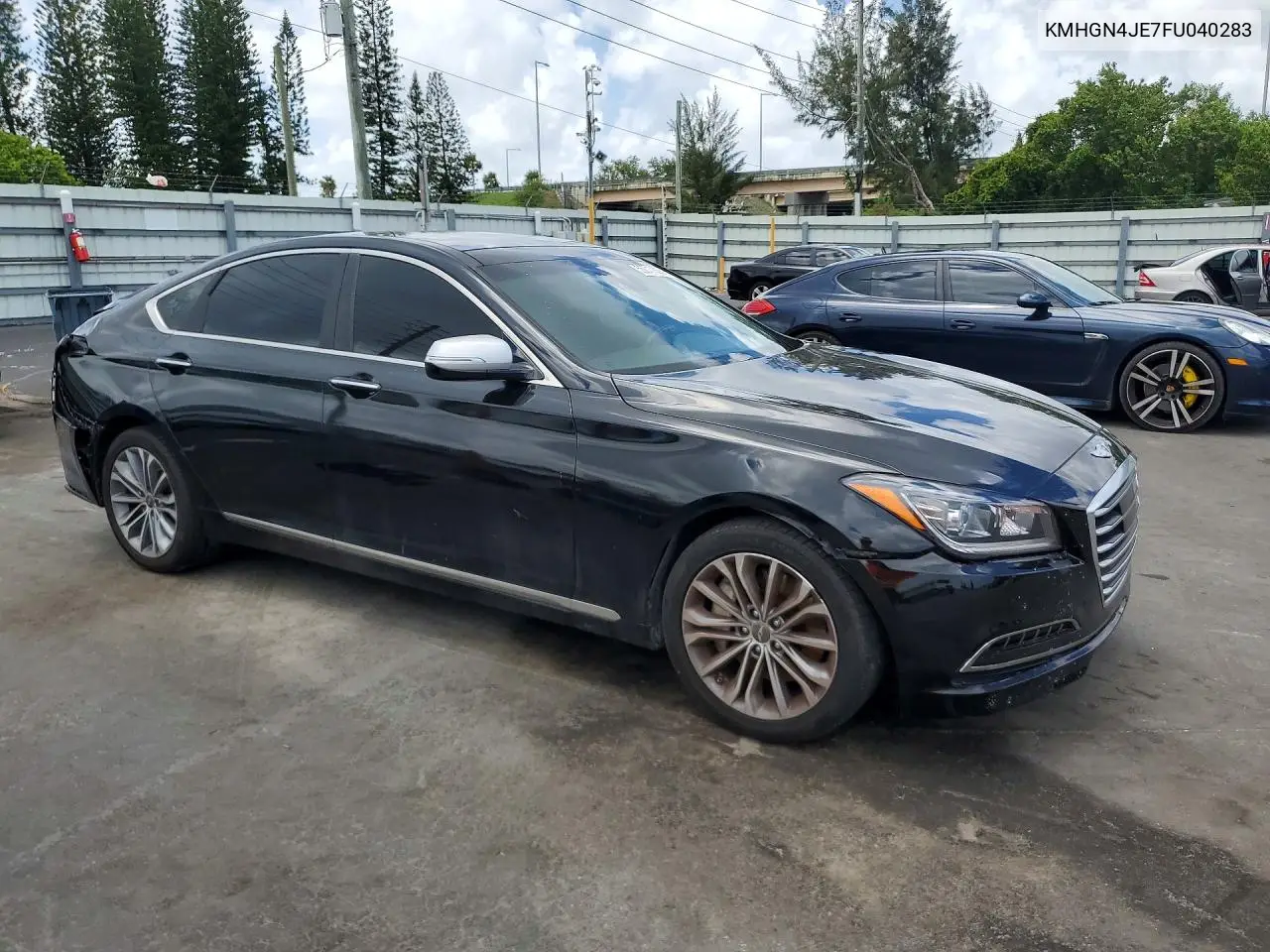 2015 Hyundai Genesis 3.8L VIN: KMHGN4JE7FU040283 Lot: 55017656