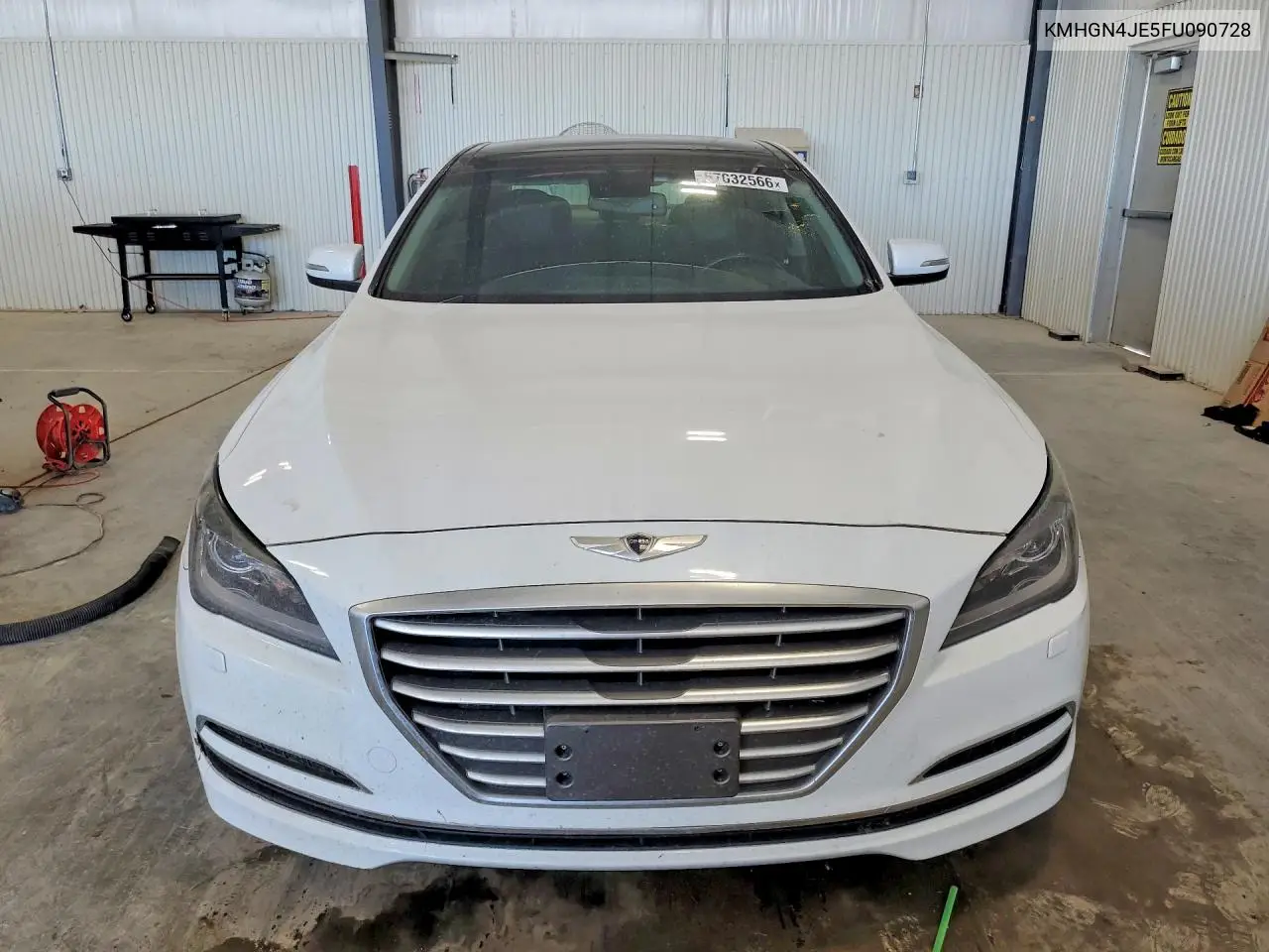 2015 Hyundai Genesis 3.8L VIN: KMHGN4JE5FU090728 Lot: 57032566