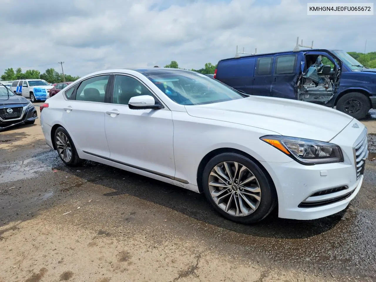 2015 Hyundai Genesis 3.8L VIN: KMHGN4JE0FU065672 Lot: 58470426