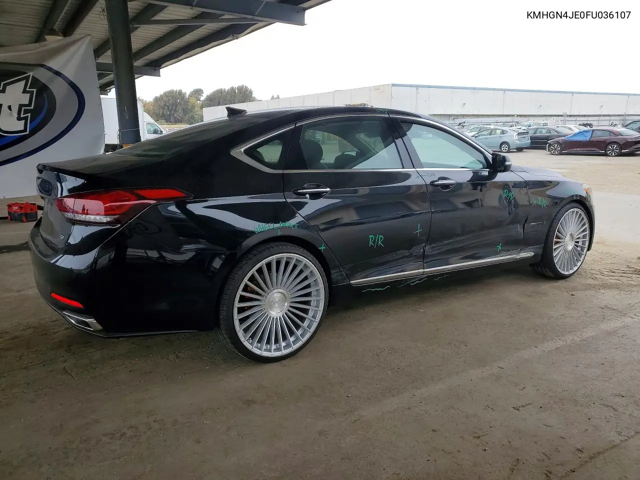 2015 Hyundai Genesis 3.8L VIN: KMHGN4JE0FU036107 Lot: 59633726