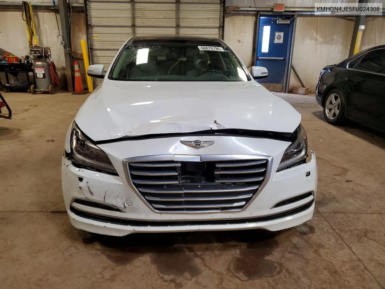 2015 Hyundai Genesis 3.8L VIN: KMHGN4JE5FU024308 Lot: 60070796