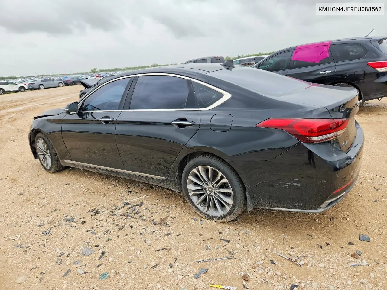 2015 Hyundai Genesis 3.8L VIN: KMHGN4JE9FU088562 Lot: 60956336