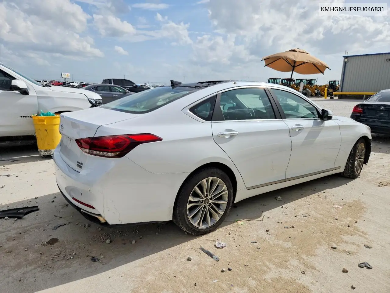 2015 Hyundai Genesis 3.8L VIN: KMHGN4JE9FU046831 Lot: 61224846