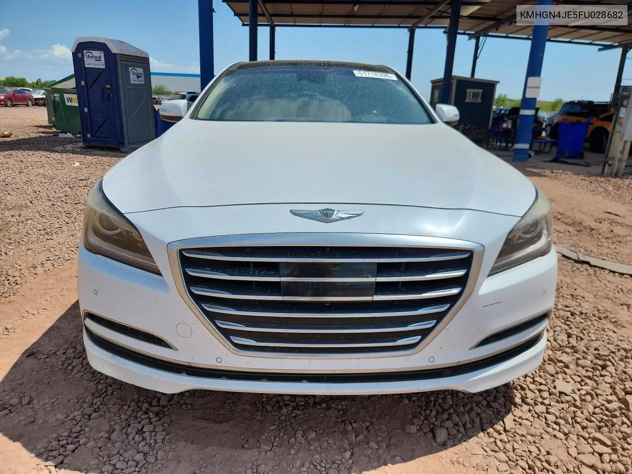 2015 Hyundai Genesis 3.8L VIN: KMHGN4JE5FU028682 Lot: 61718396