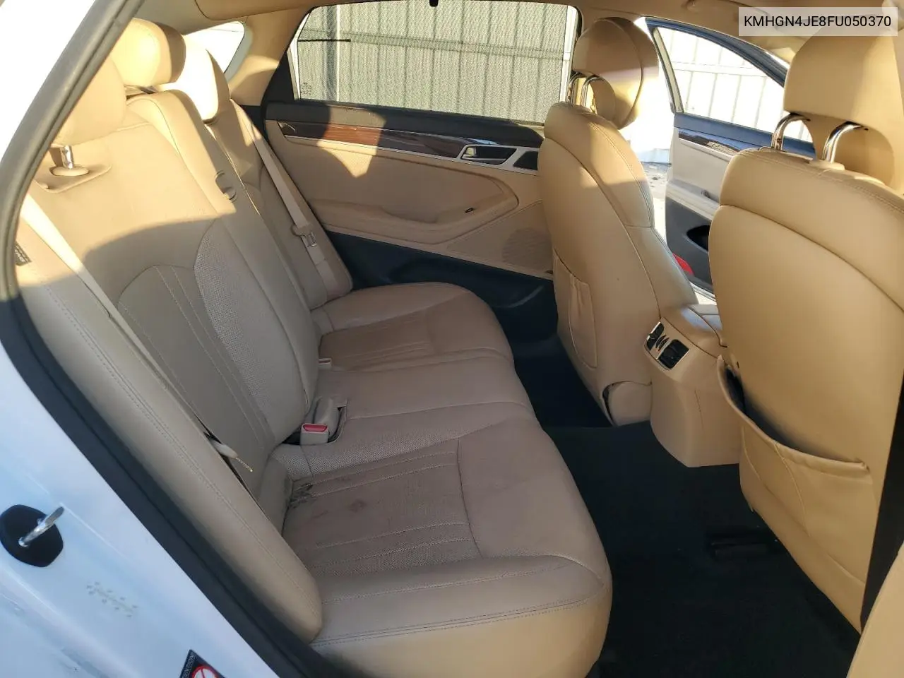 KMHGN4JE8FU050370 2015 Hyundai Genesis 3.8L