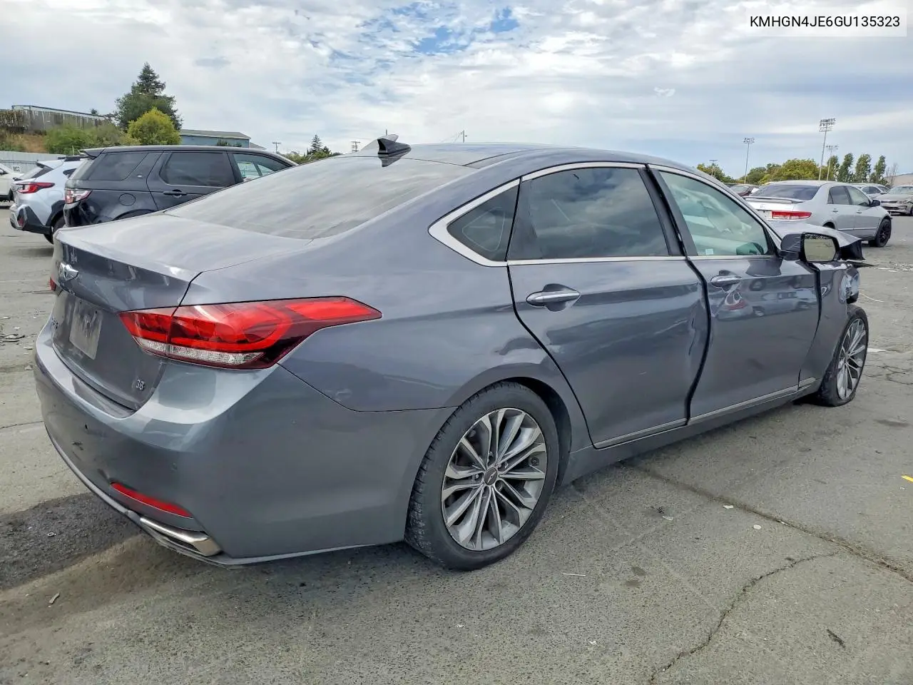 2016 Hyundai Genesis 3.8L VIN: KMHGN4JE6GU135323 Lot: 61029076