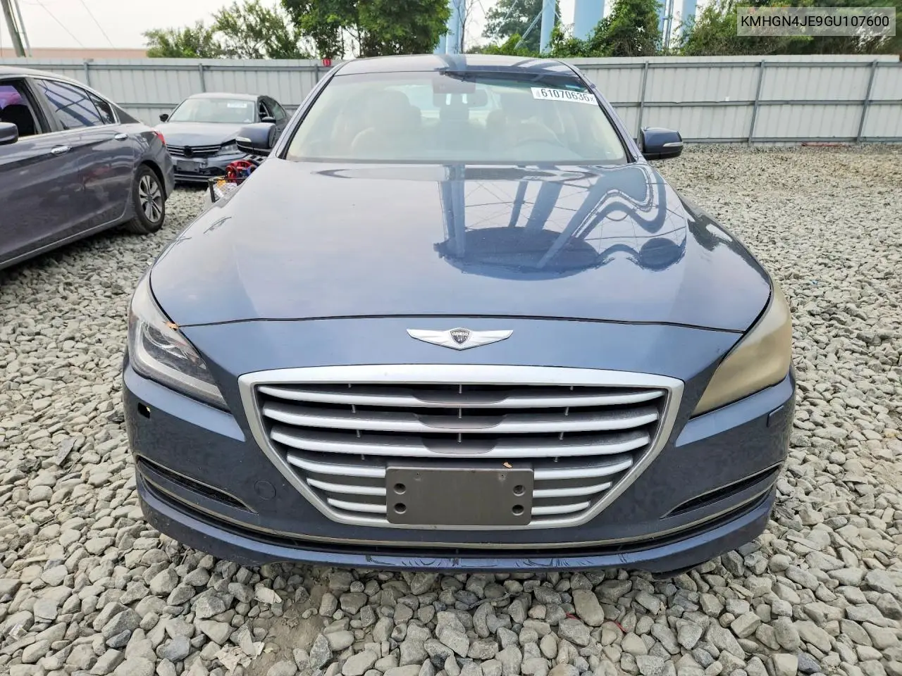 2016 Hyundai Genesis 3.8L VIN: KMHGN4JE9GU107600 Lot: 61070636