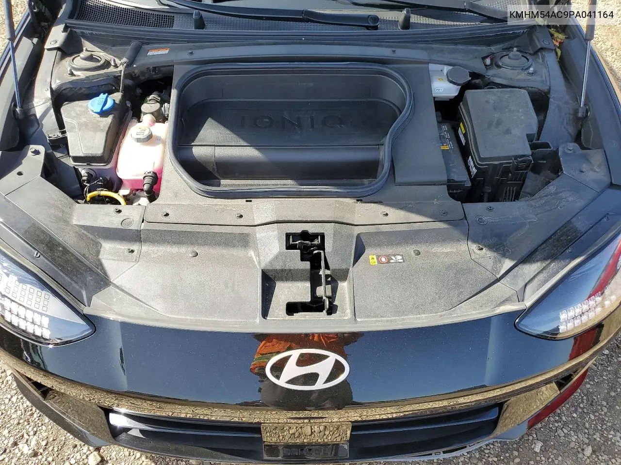 2023 Hyundai Ioniq 6 Limited VIN: KMHM54AC9PA041164 Lot: 85966465