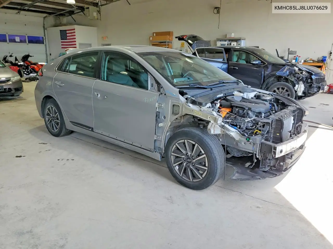 2020 Hyundai Ioniq Limited VIN: KMHC85LJ8LU076629 Lot: 56794696