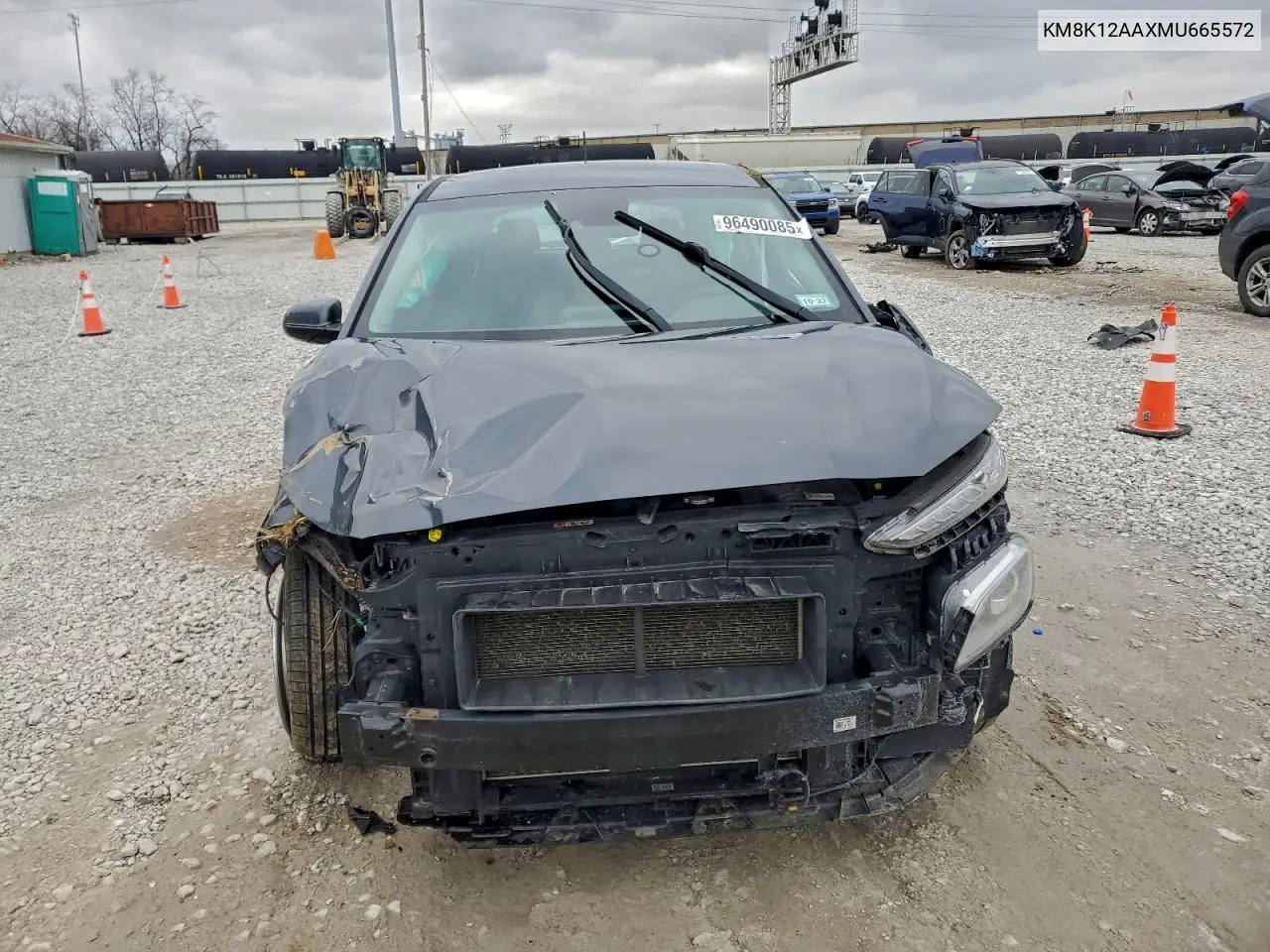KM8K12AAXMU665572 2021 Hyundai Kona Se