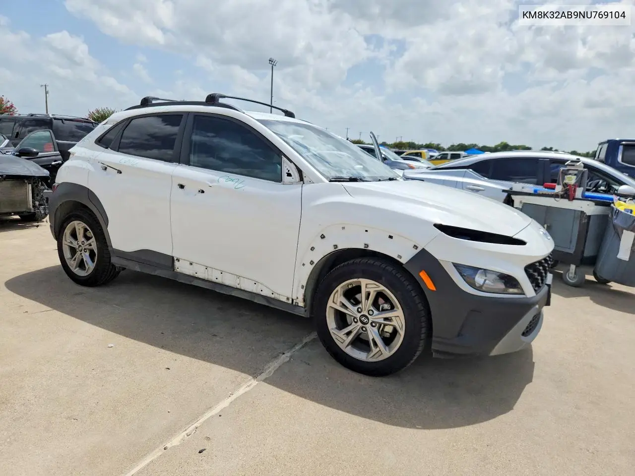 2022 Hyundai Kona Sel VIN: KM8K32AB9NU769104 Lot: 60877366