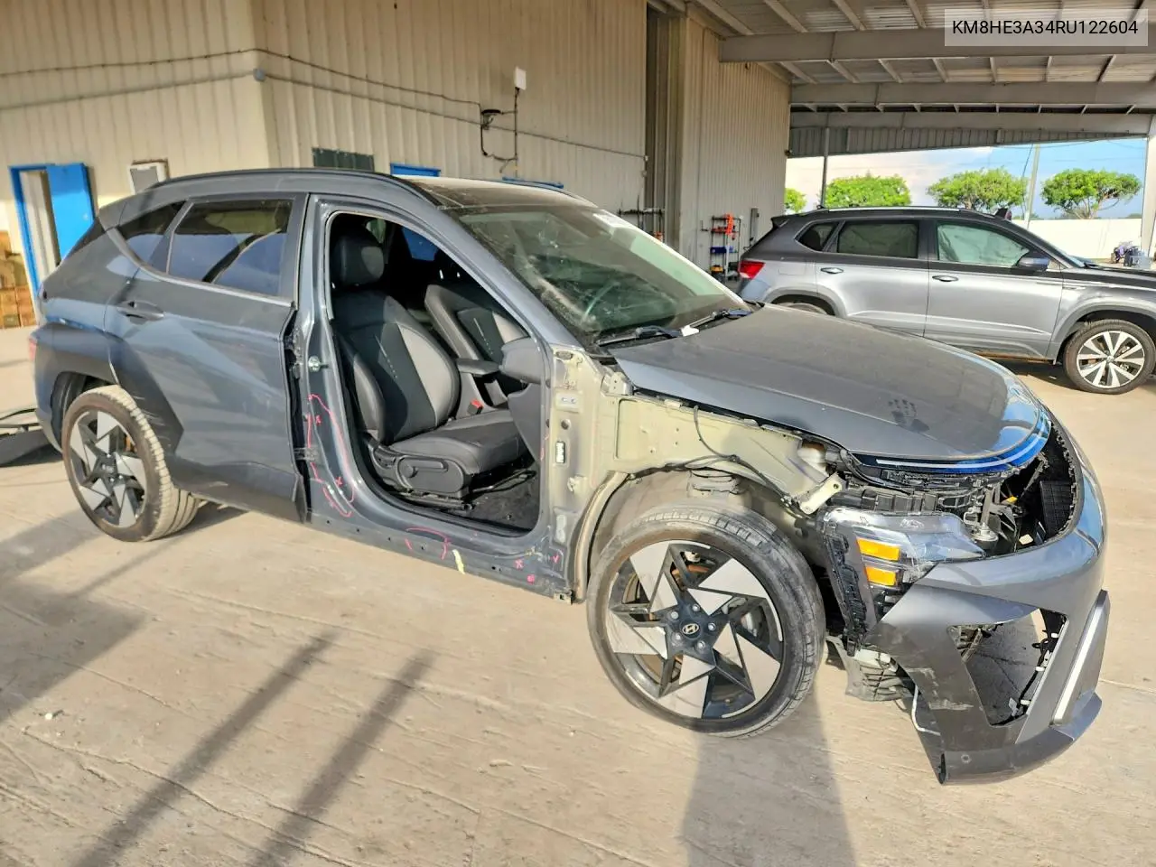 2024 Hyundai Kona Limited VIN: KM8HE3A34RU122604 Lot: 59619576