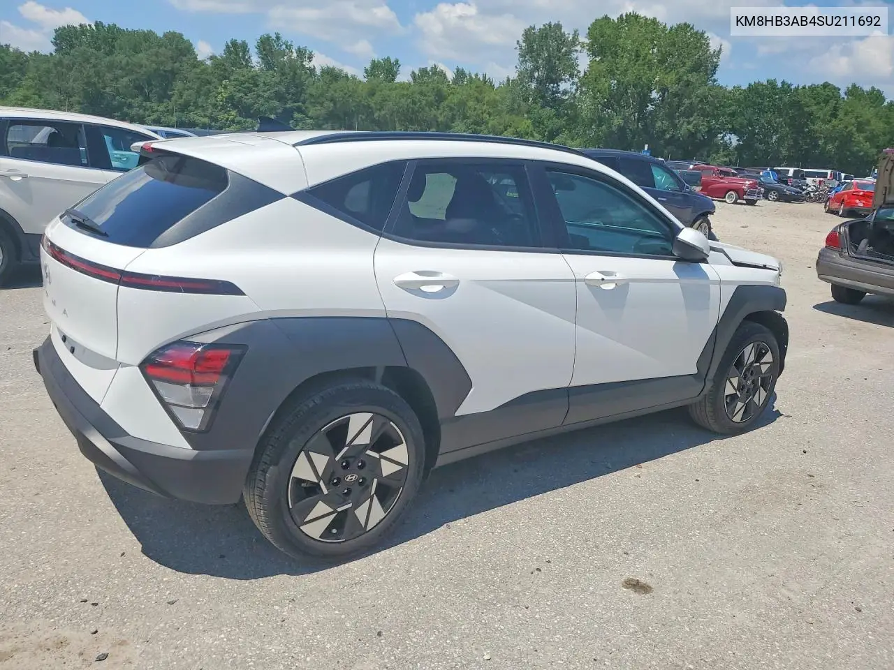 2025 Hyundai Kona Sel VIN: KM8HB3AB4SU211692 Lot: 60276496