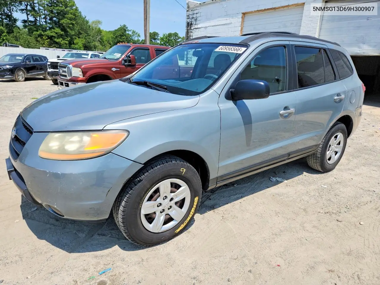 2009 Hyundai Santa Fe Gls VIN: 5NMSG13D69H300907 Lot: 60956566