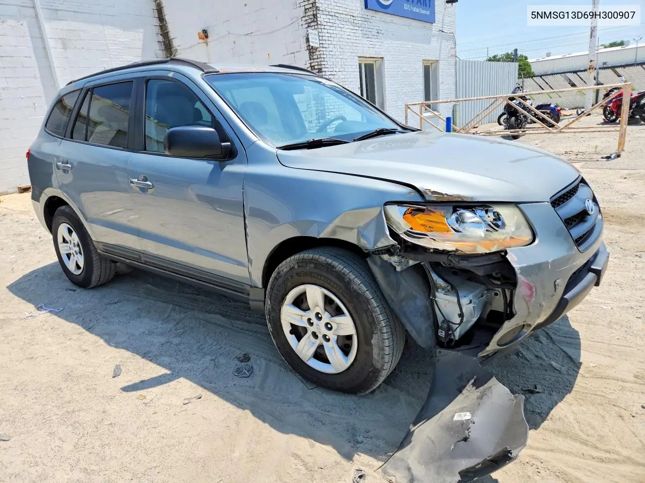 2009 Hyundai Santa Fe Gls VIN: 5NMSG13D69H300907 Lot: 60956566