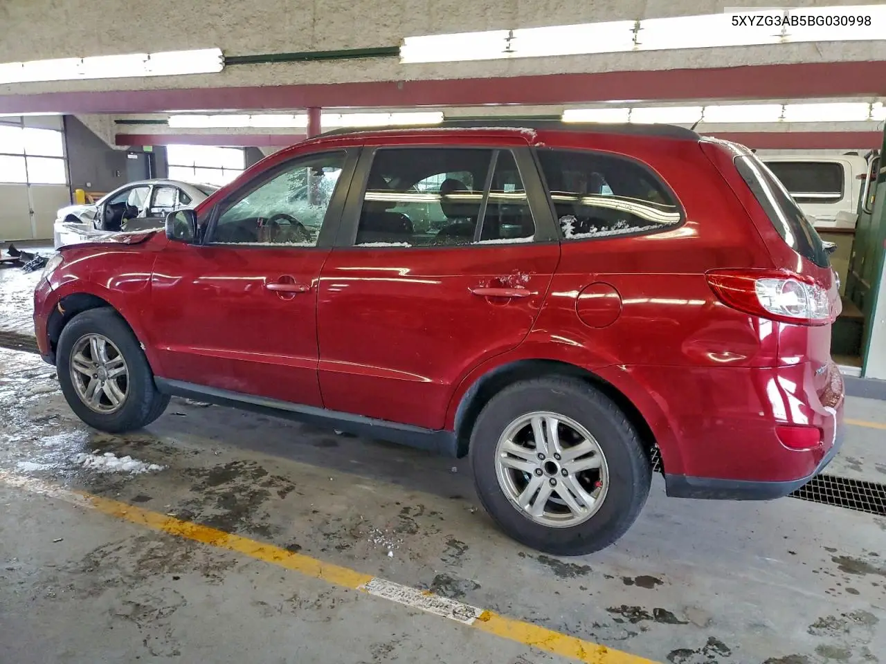 5XYZG3AB5BG030998 2011 Hyundai Santa Fe Gls