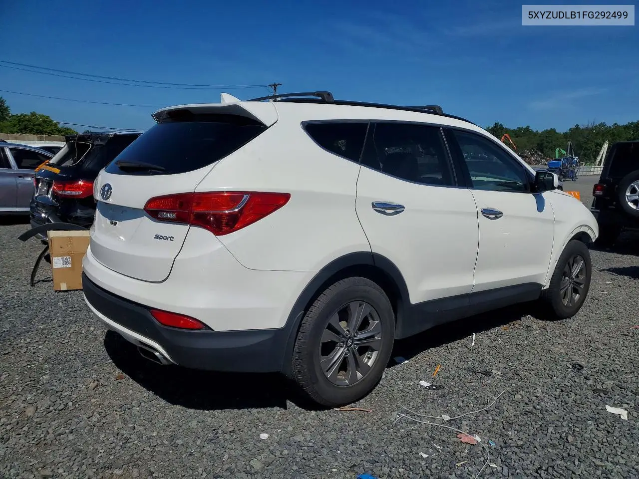 2015 Hyundai Santa Fe Sport 2.4L VIN: 5XYZUDLB1FG292499 Lot: 61176666
