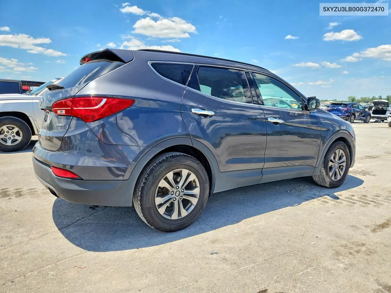 2016 Hyundai Santa Fe Sport 2.4L VIN: 5XYZU3LB0GG372470 Lot: 55926206