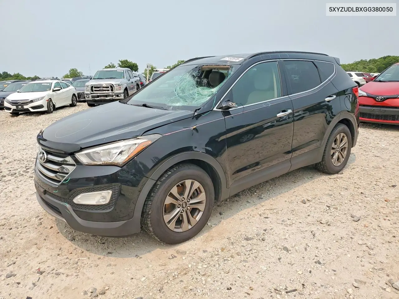 2016 Hyundai Santa Fe Sport 2.4L VIN: 5XYZUDLBXGG380050 Lot: 61183976