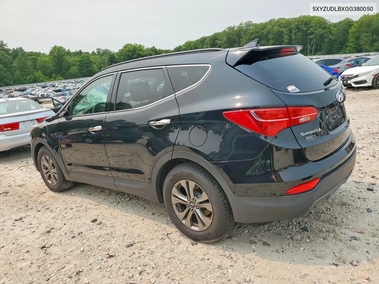 2016 Hyundai Santa Fe Sport 2.4L VIN: 5XYZUDLBXGG380050 Lot: 61183976