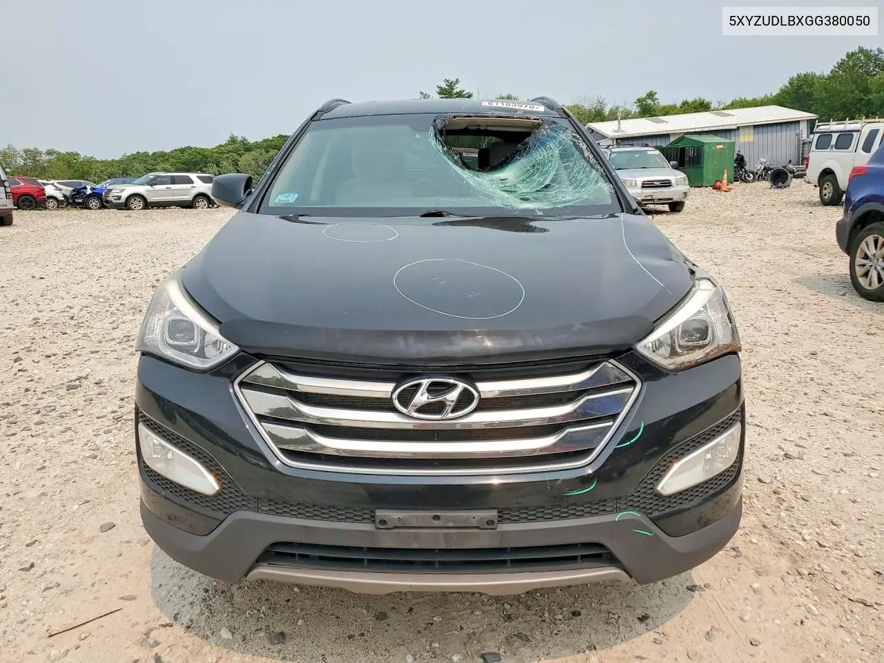 2016 Hyundai Santa Fe Sport 2.4L VIN: 5XYZUDLBXGG380050 Lot: 61183976