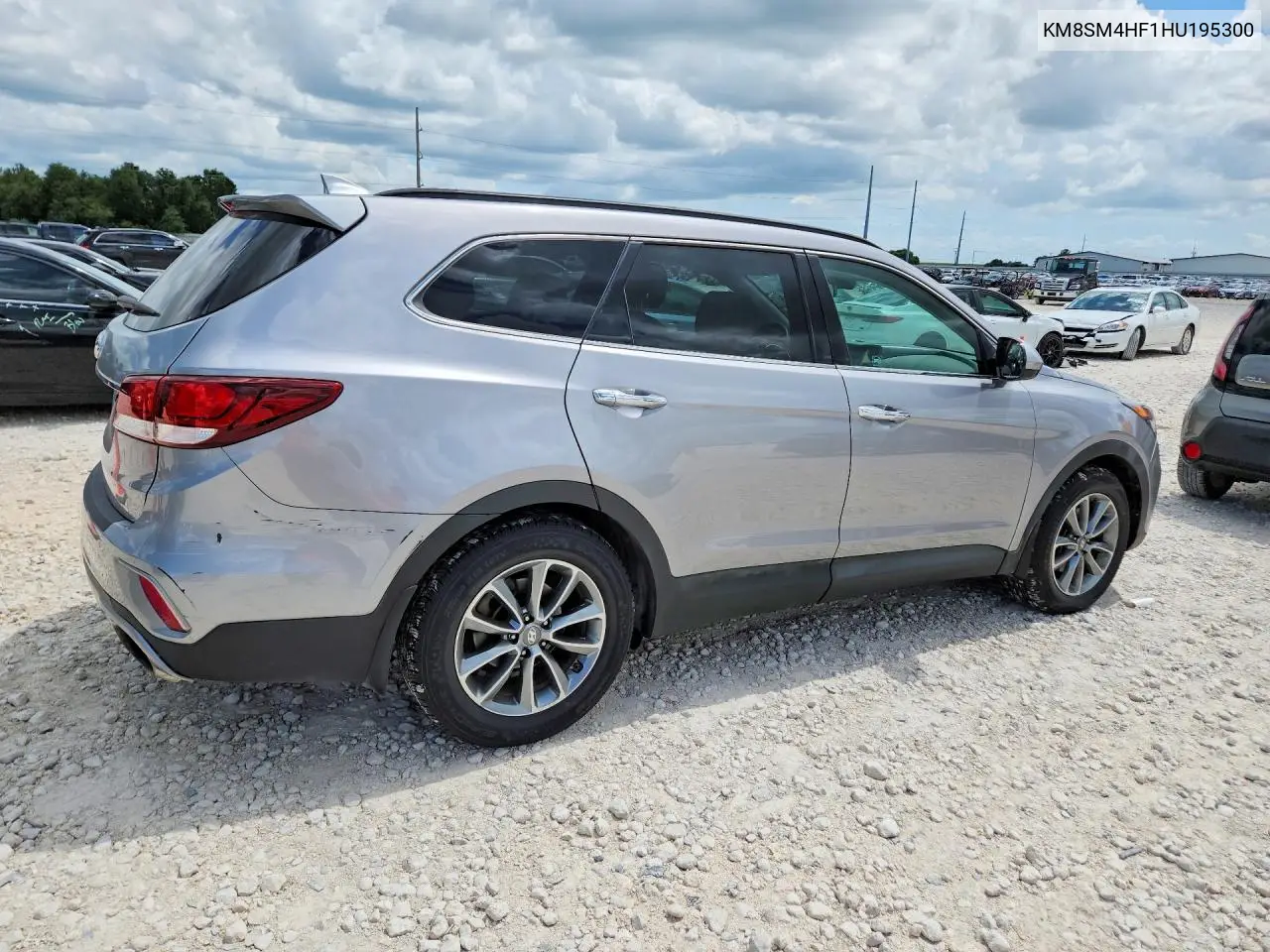 2017 Hyundai Santa Fe Se VIN: KM8SM4HF1HU195300 Lot: 57115136