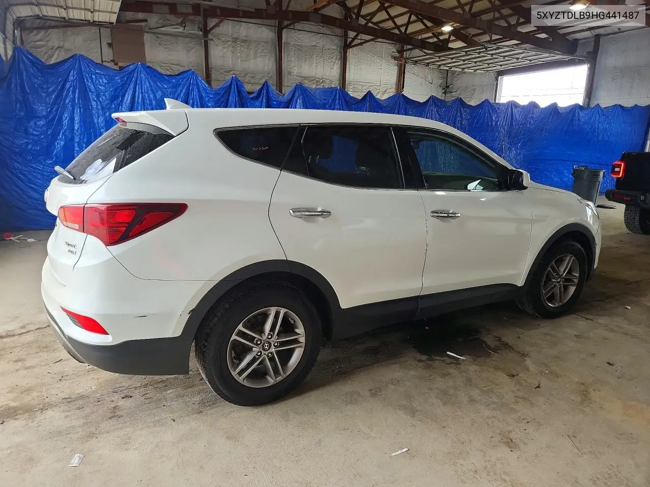 2017 Hyundai Santa Fe Sport 2.4L VIN: 5XYZTDLB9HG441487 Lot: 60152786