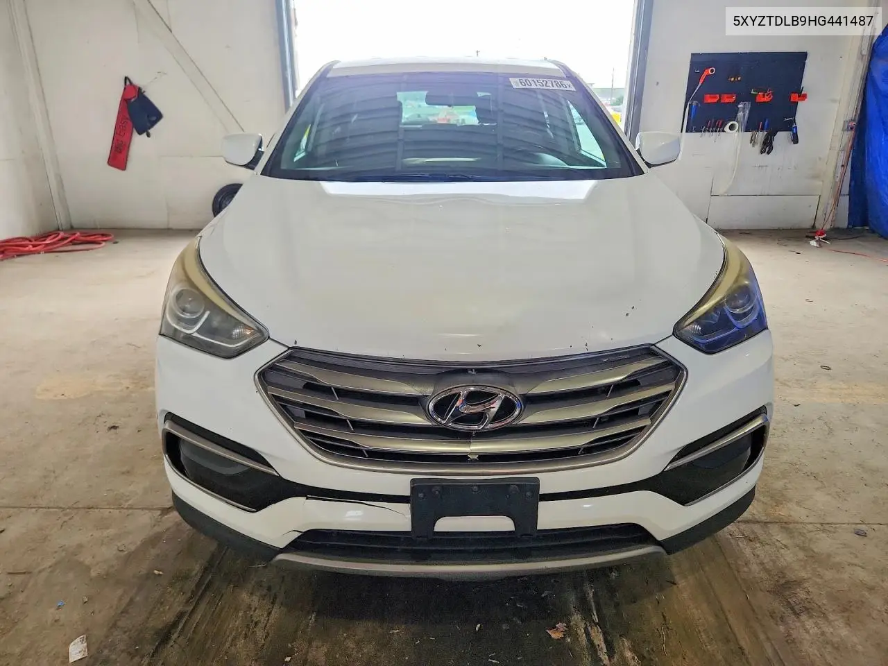 2017 Hyundai Santa Fe Sport 2.4L VIN: 5XYZTDLB9HG441487 Lot: 60152786