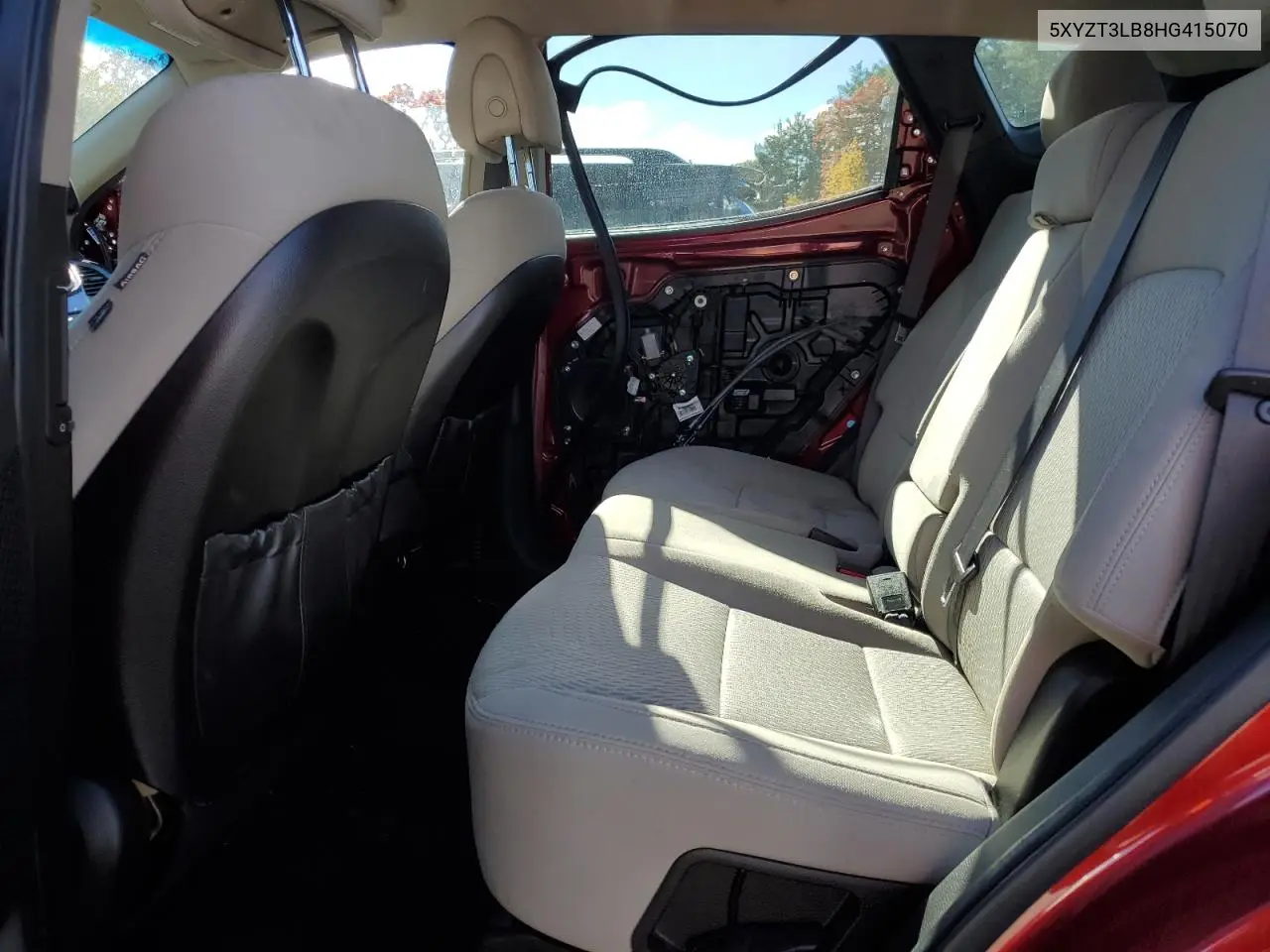 5XYZT3LB8HG415070 2017 Hyundai Santa Fe Sport