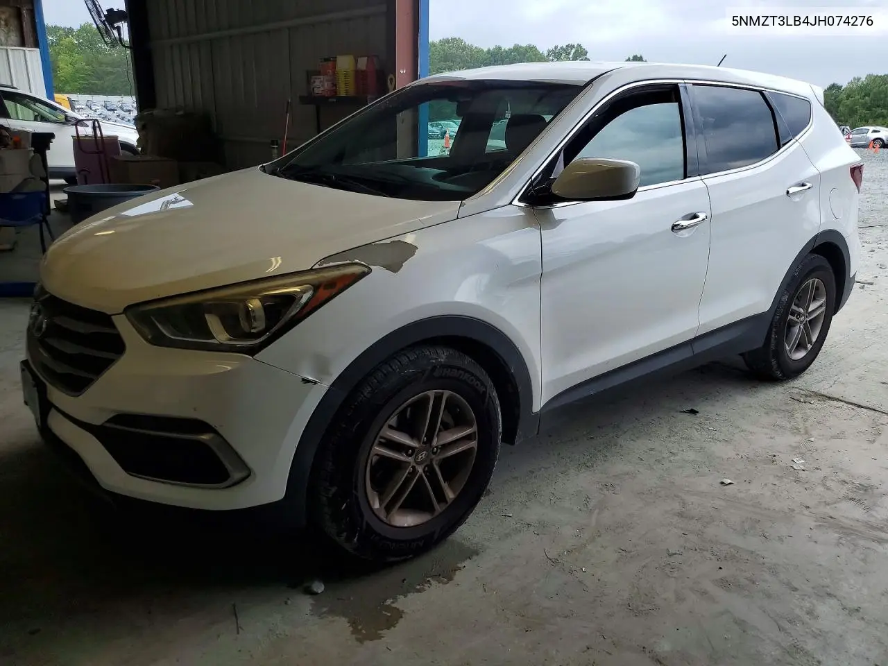 2018 Hyundai Santa Fe Sport 2.4L VIN: 5NMZT3LB4JH074276 Lot: 62018206