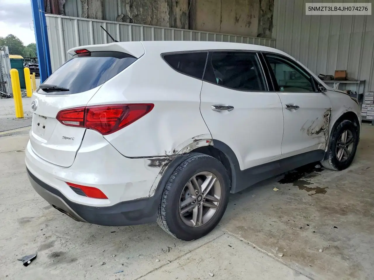 2018 Hyundai Santa Fe Sport 2.4L VIN: 5NMZT3LB4JH074276 Lot: 62018206