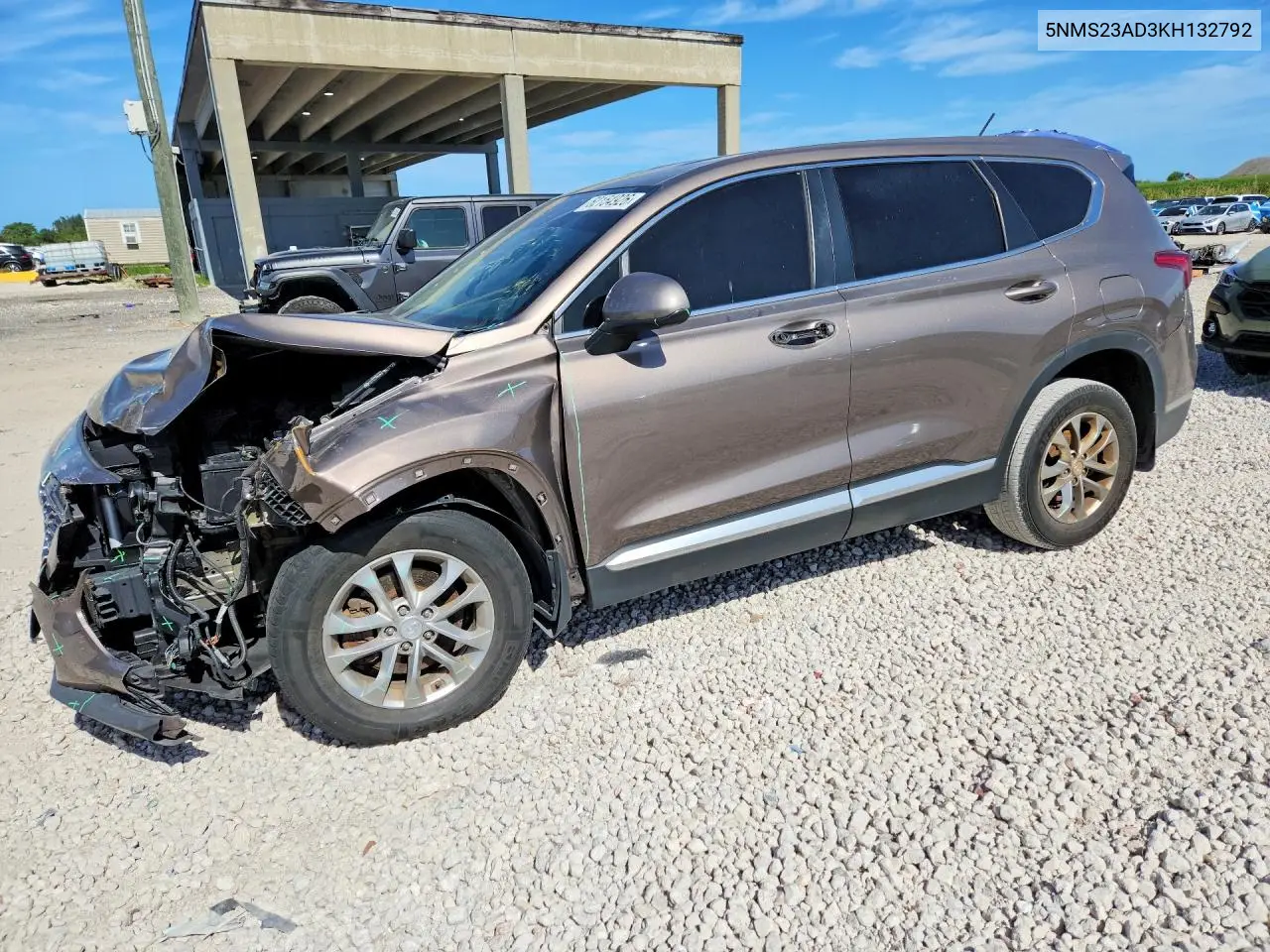 5NMS23AD3KH132792 2019 Hyundai Santa Fe Se