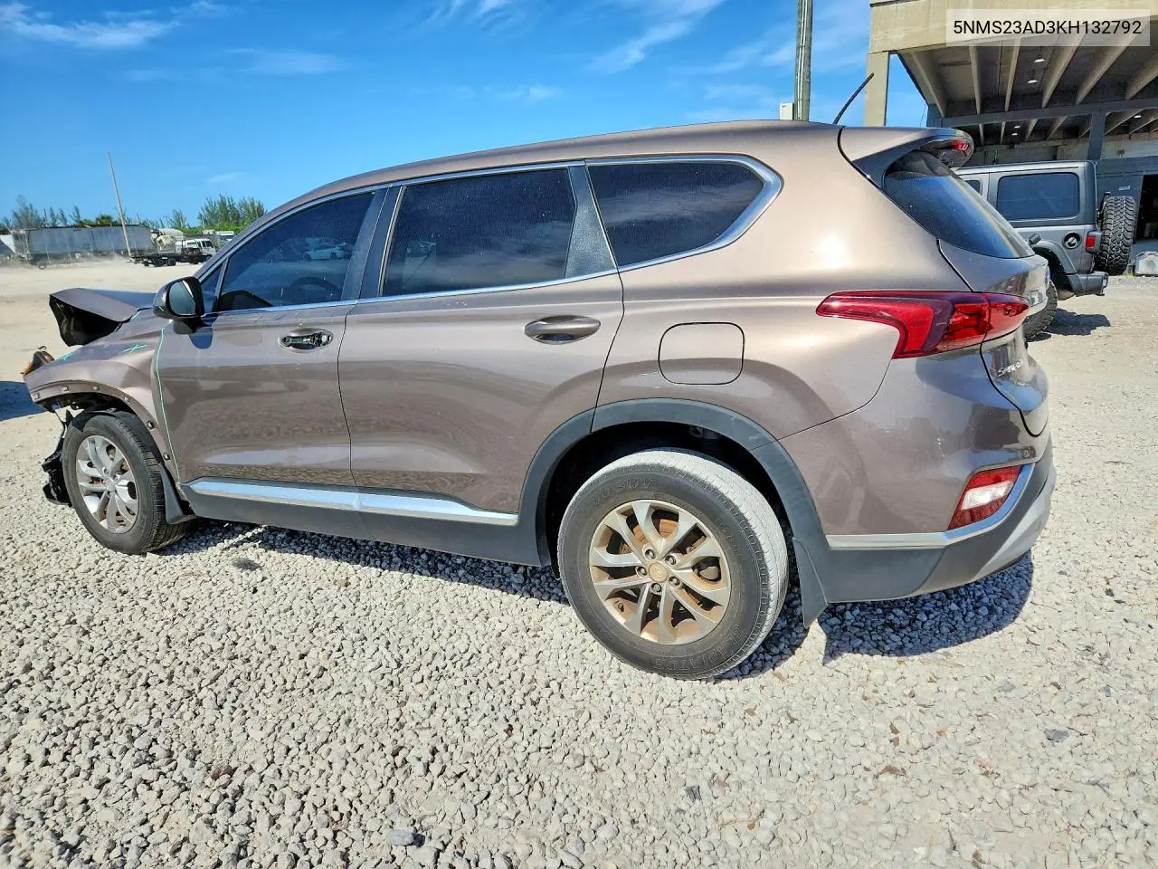 5NMS23AD3KH132792 2019 Hyundai Santa Fe Se