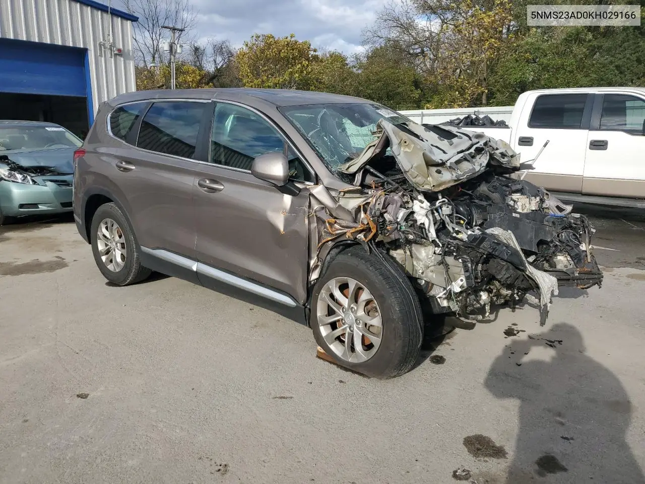 5NMS23AD0KH029166 2019 Hyundai Santa Fe Se