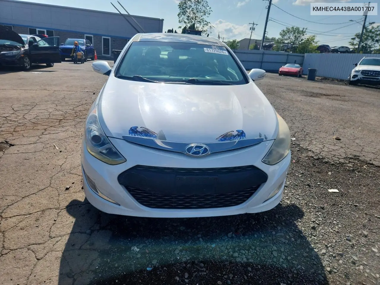 2011 Hyundai Sonata Hybrid VIN: KMHEC4A43BA001707 Lot: 61729626
