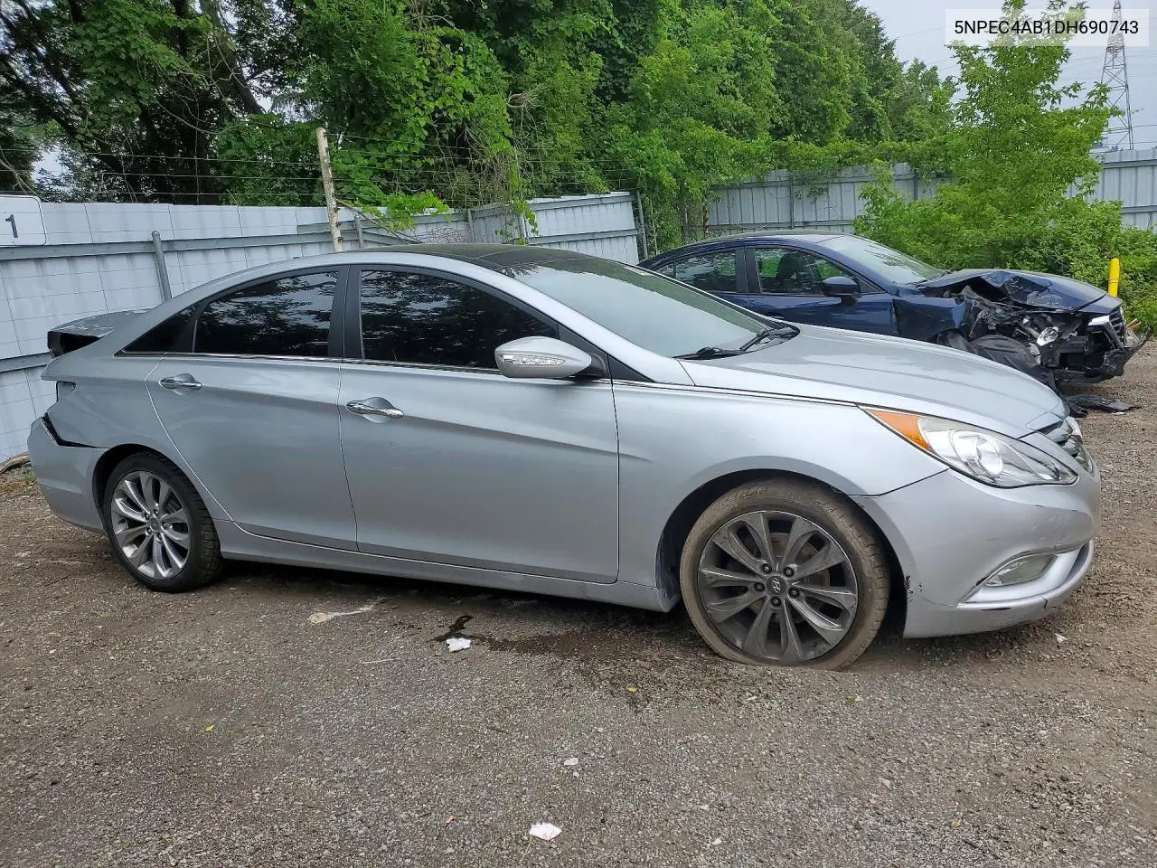 2013 Hyundai Sonata Se 2.0T VIN: 5NPEC4AB1DH690743 Lot: 56631376