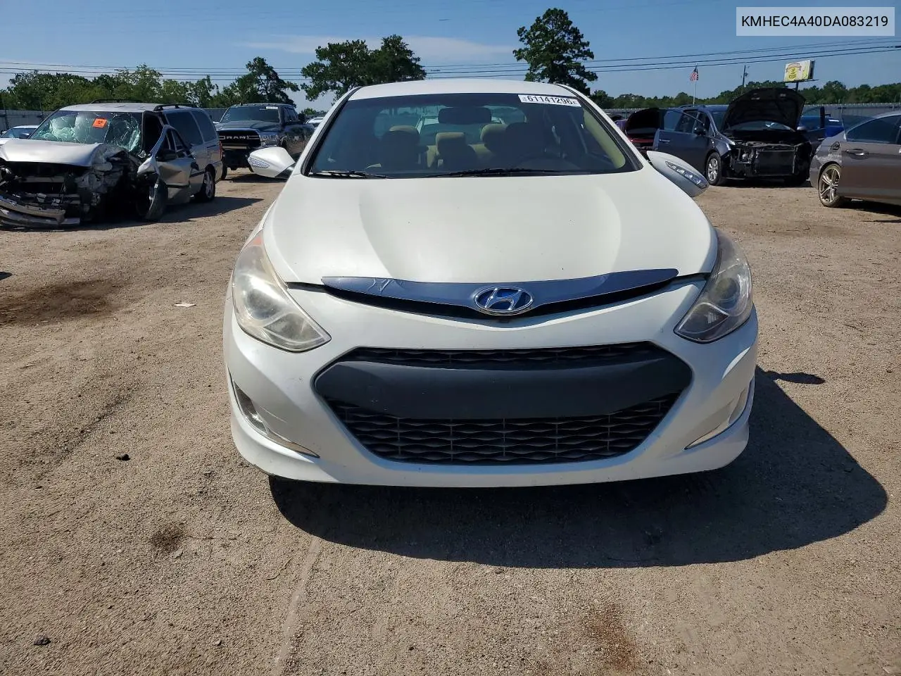 2013 Hyundai Sonata Hybrid VIN: KMHEC4A40DA083219 Lot: 61141296