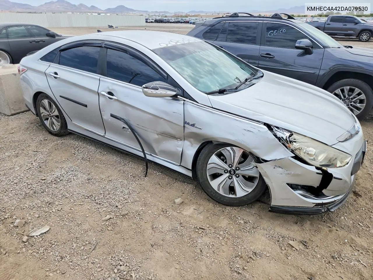 2013 Hyundai Sonata Hybrid VIN: KMHEC4A42DA079530 Lot: 62280136