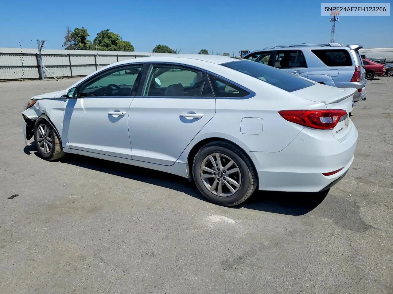 2015 Hyundai Sonata Se VIN: 5NPE24AF7FH123266 Lot: 58974476