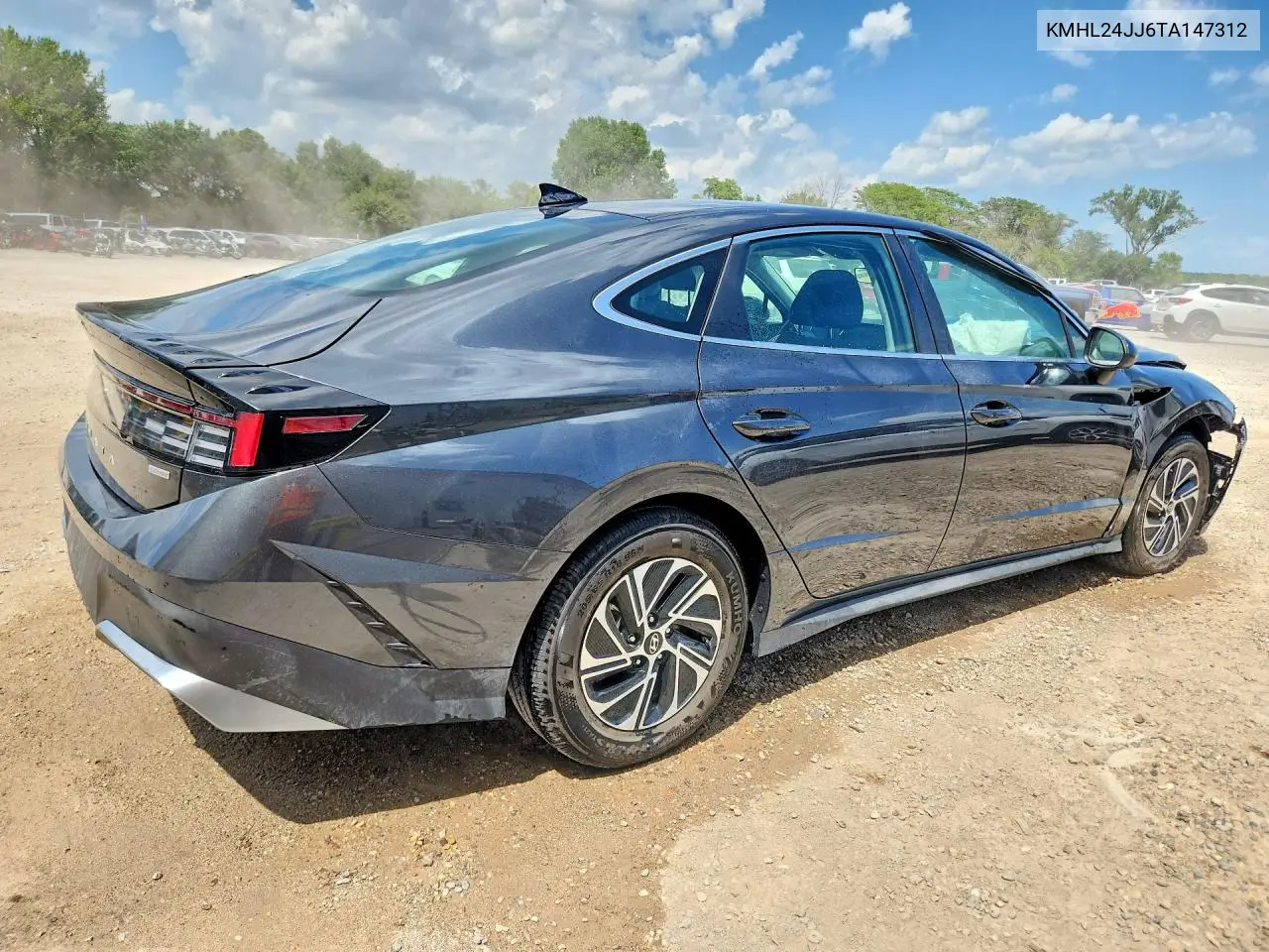 2026 Hyundai Sonata Hybrid Blue VIN: KMHL24JJ6TA147312 Lot: 61674326