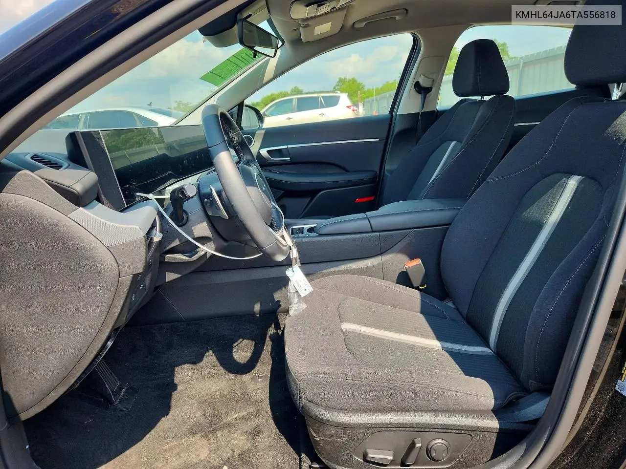 2026 Hyundai Sonata Sel Sport VIN: KMHL64JA6TA556818 Lot: 62085636