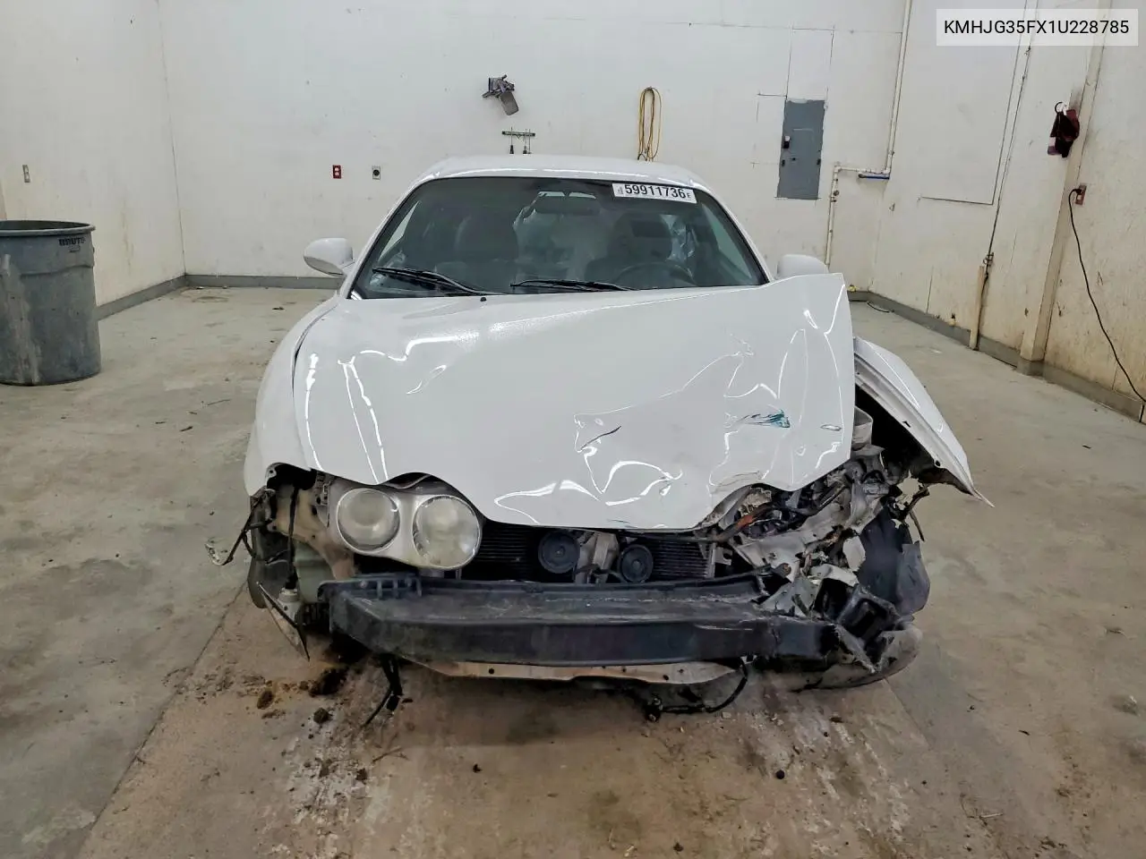 2001 Hyundai Tiburon Base VIN: KMHJG35FX1U228785 Lot: 59911736