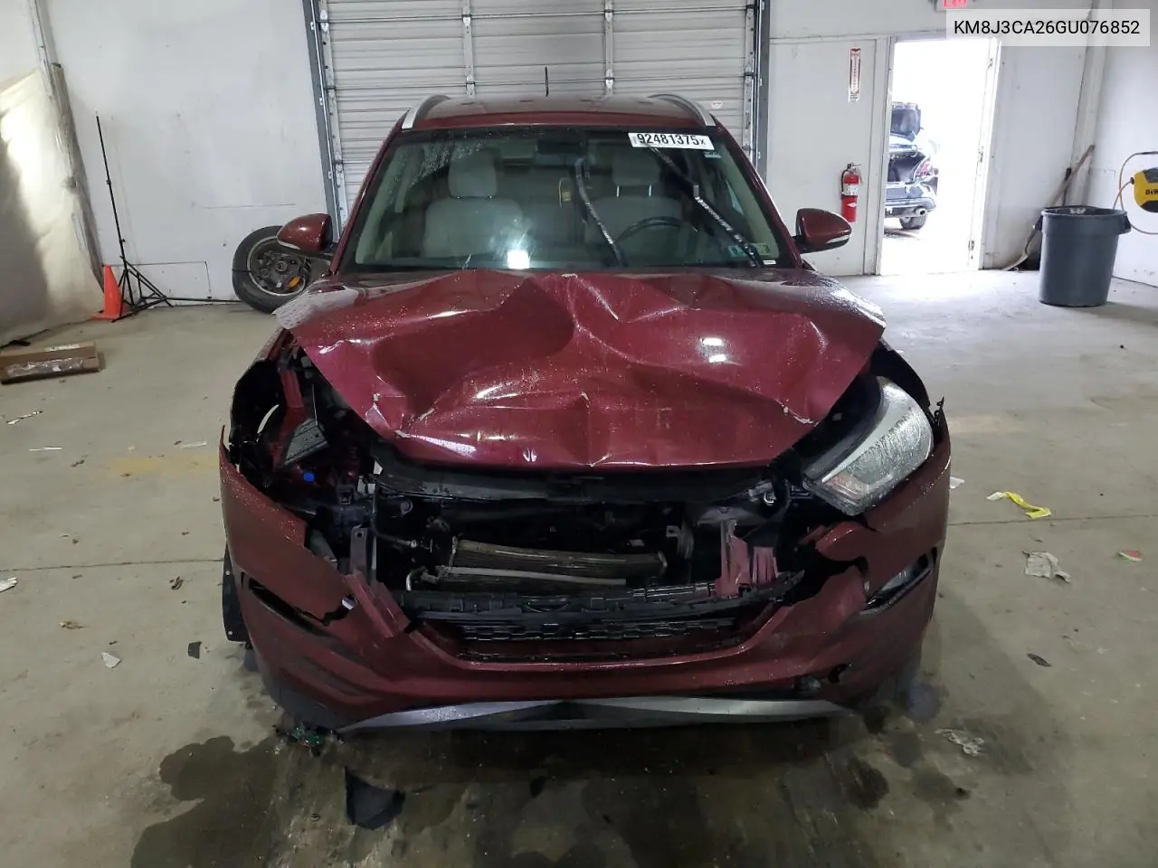 KM8J3CA26GU076852 2016 Hyundai Tucson Limited
