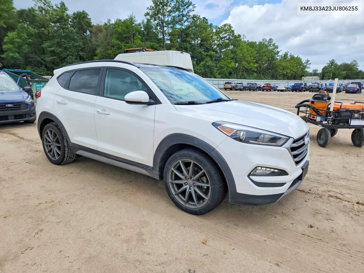 2018 Hyundai Tucson Value VIN: KM8J33A23JU806255 Lot: 62217916