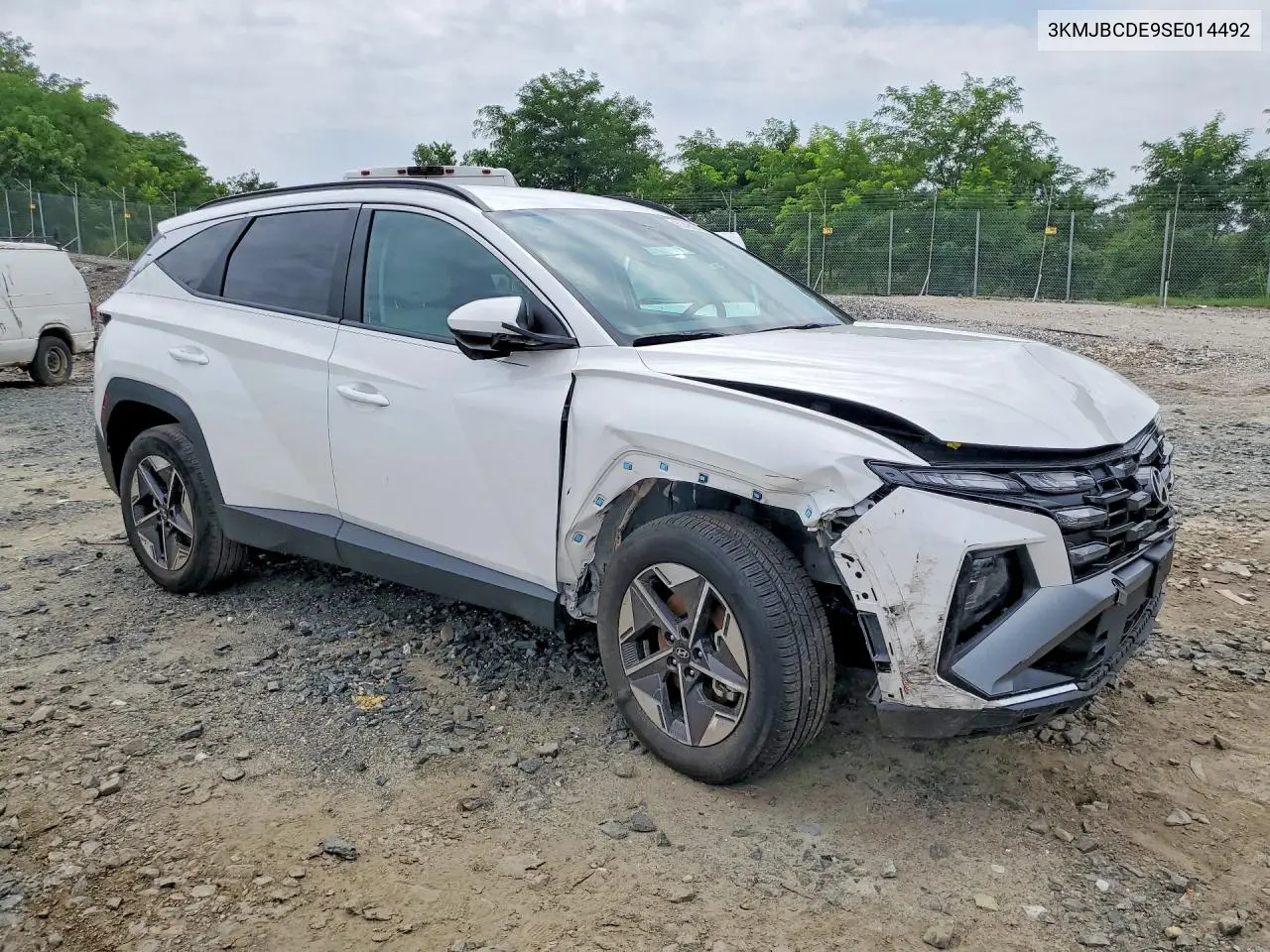 2025 Hyundai Tucson Sel VIN: 3KMJBCDE9SE014492 Lot: 61494376